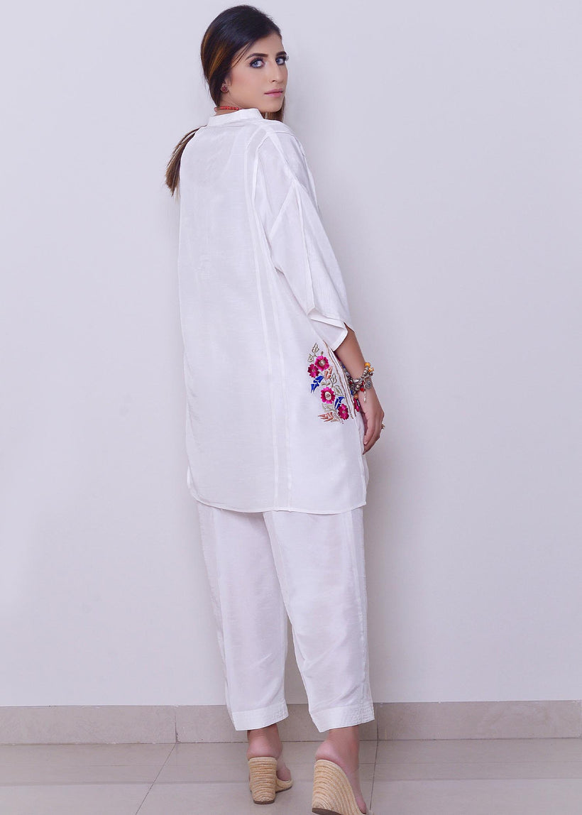AP-1 white Pocket