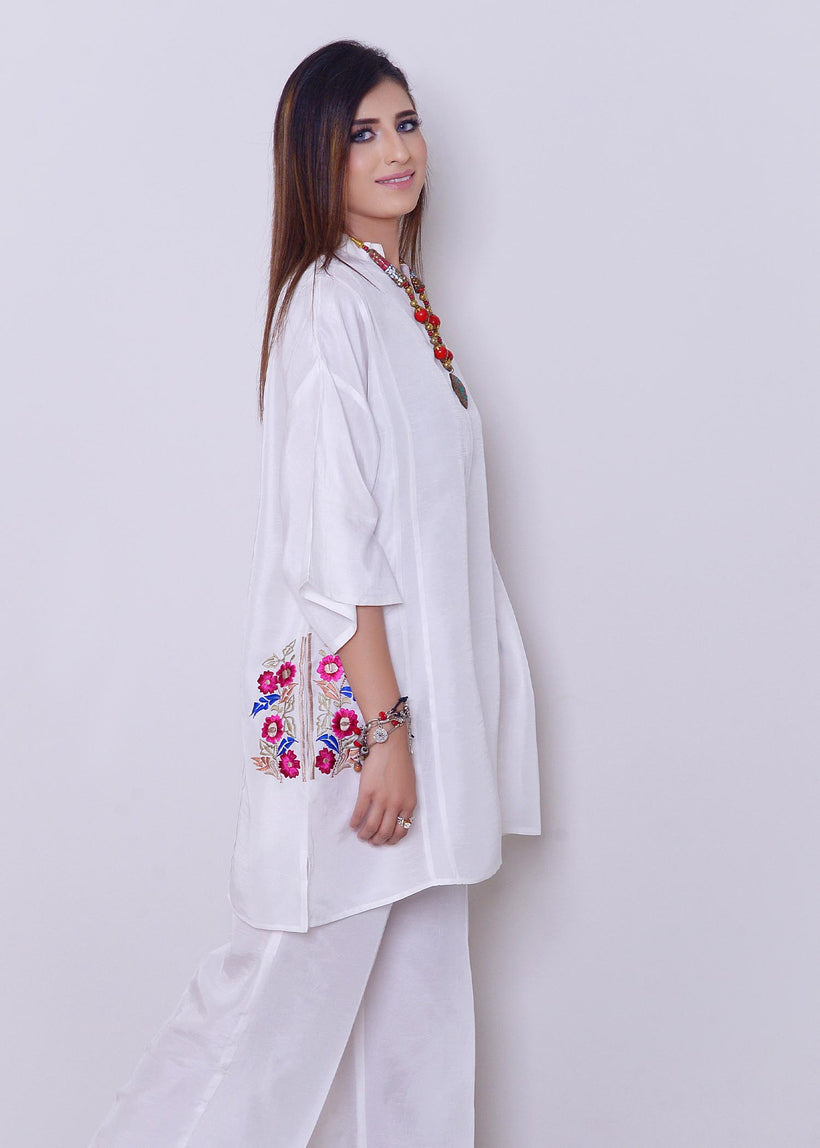 AP-1 white Pocket