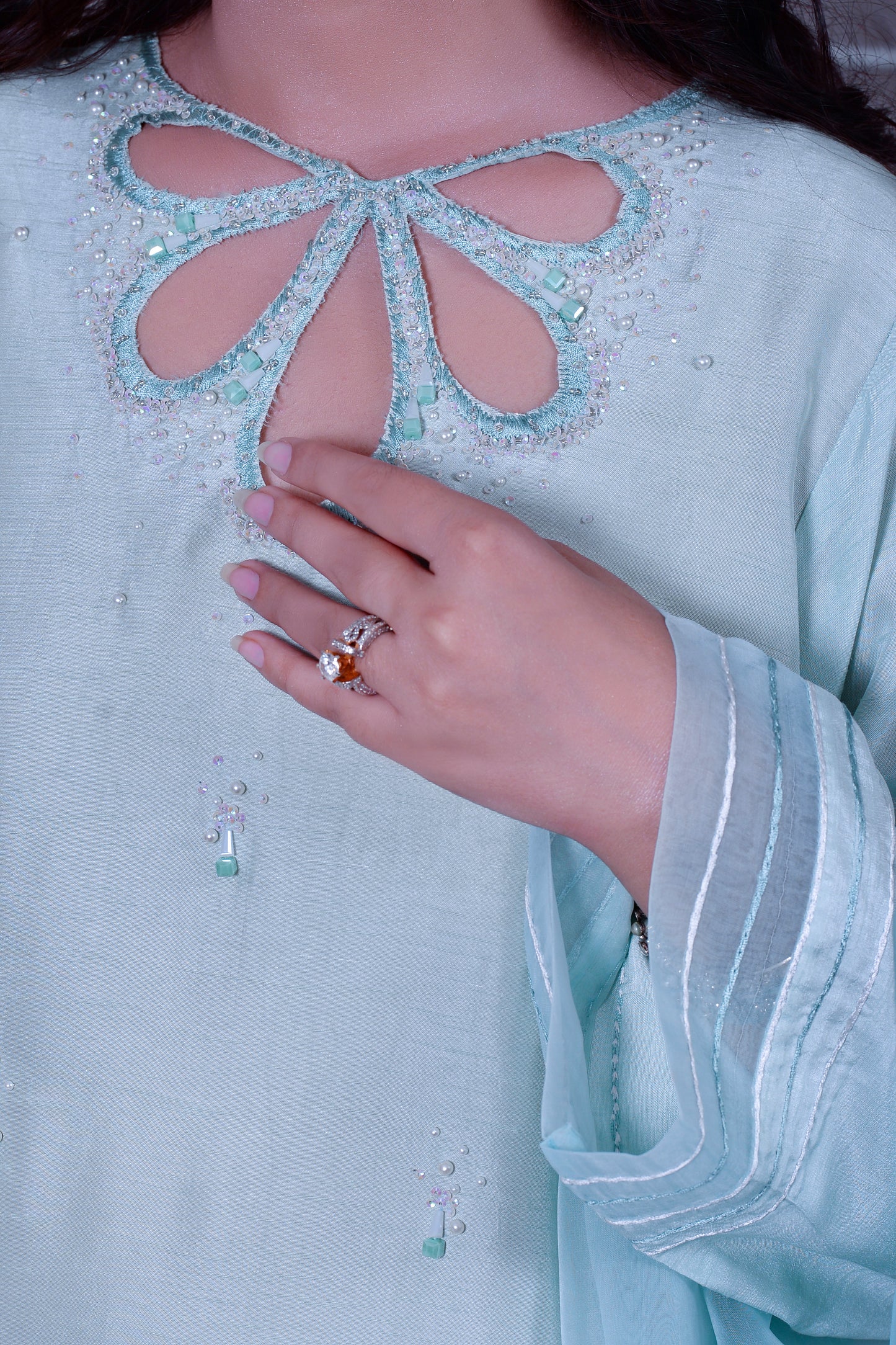 F01Mint