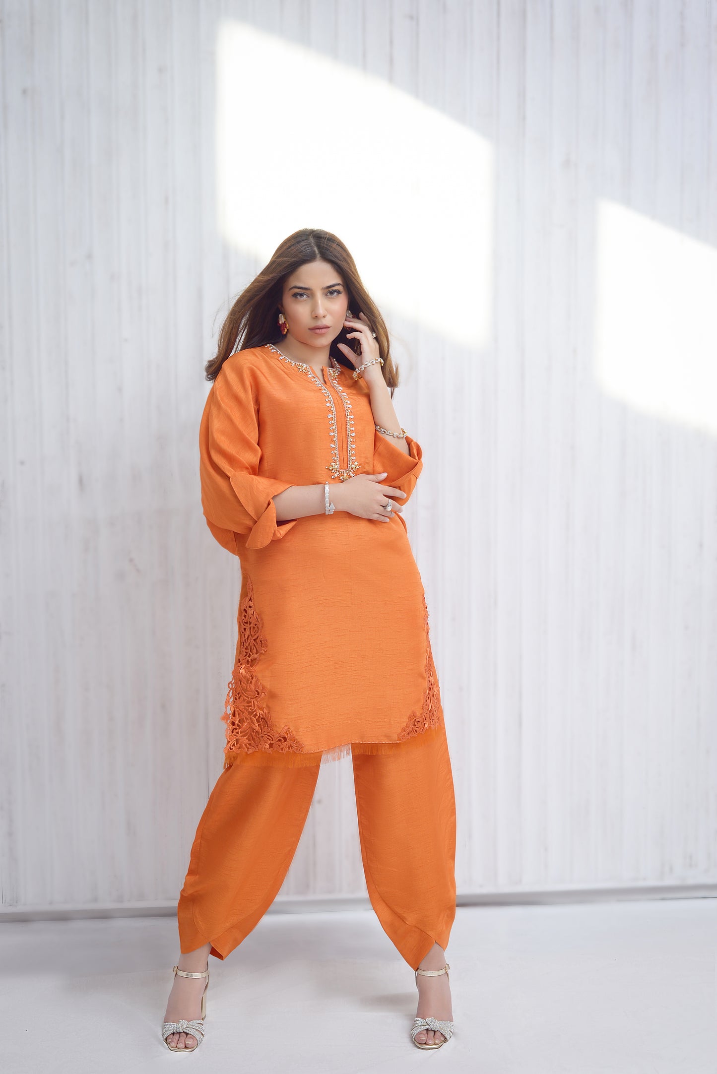Orange Kavia
