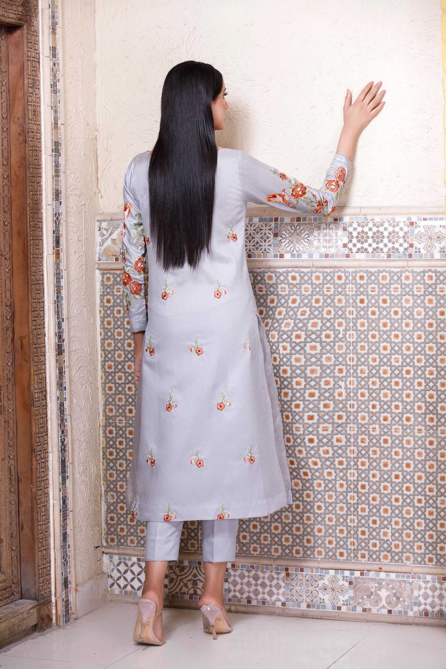 Mint Rose P-99 - LeMubdi Clothing