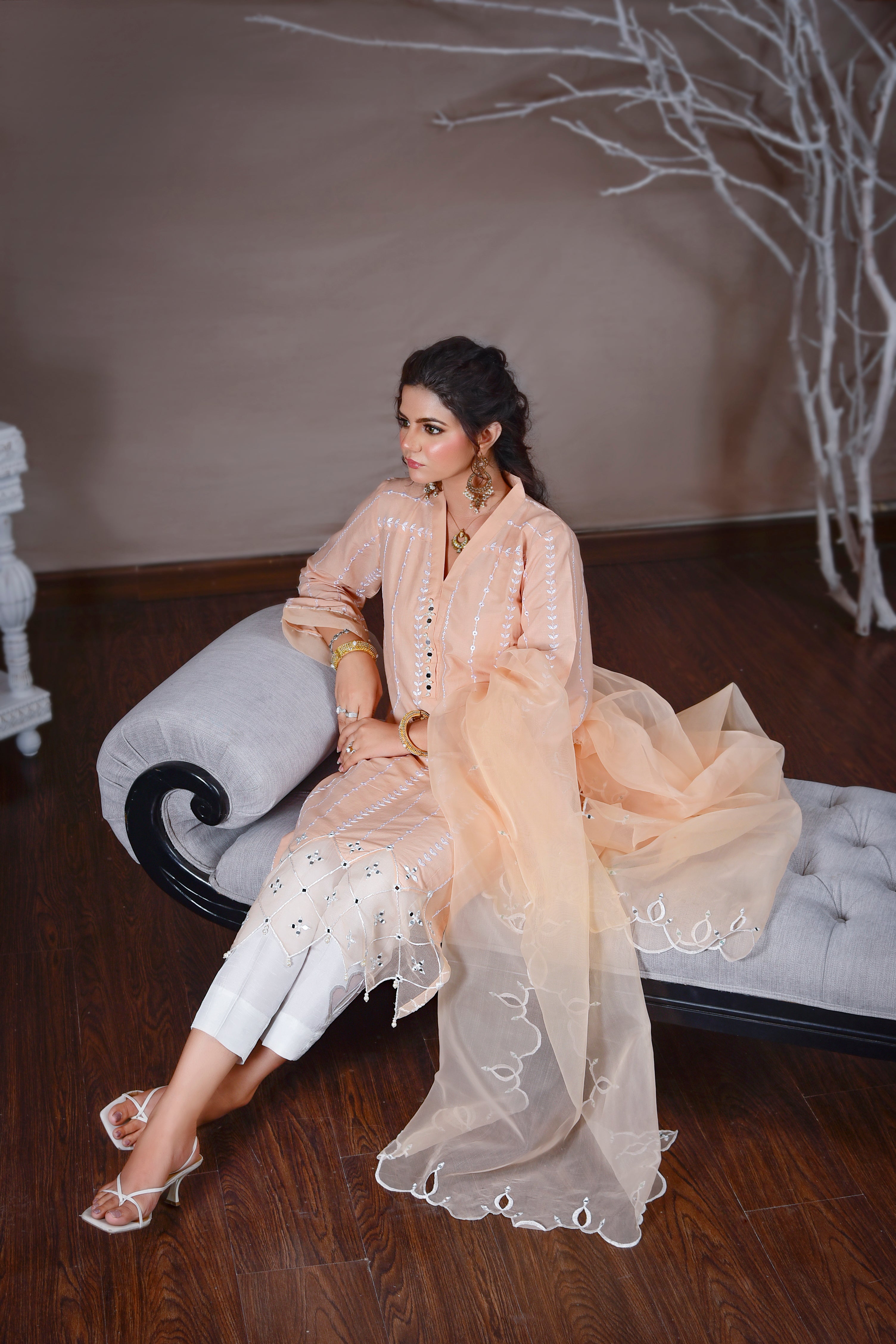 F08Peach - LeMubdi Clothing