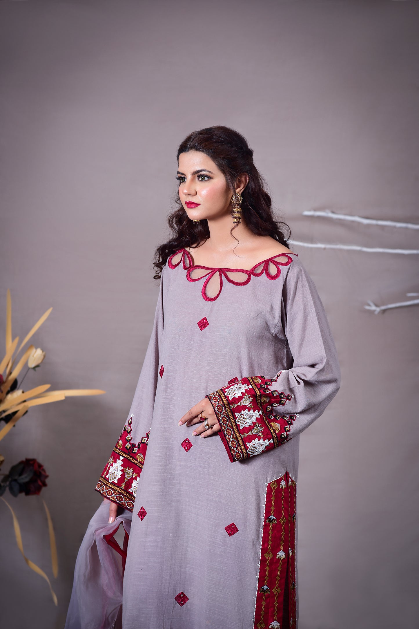 F05Grey - LeMubdi Clothing