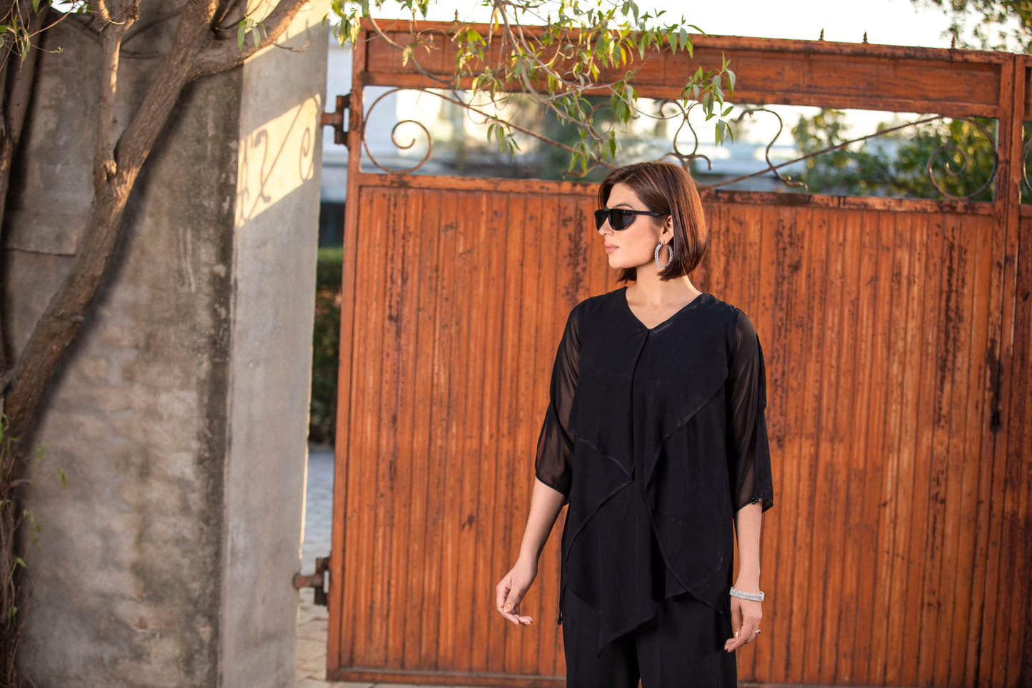 Noir B238black - LeMubdi Clothing