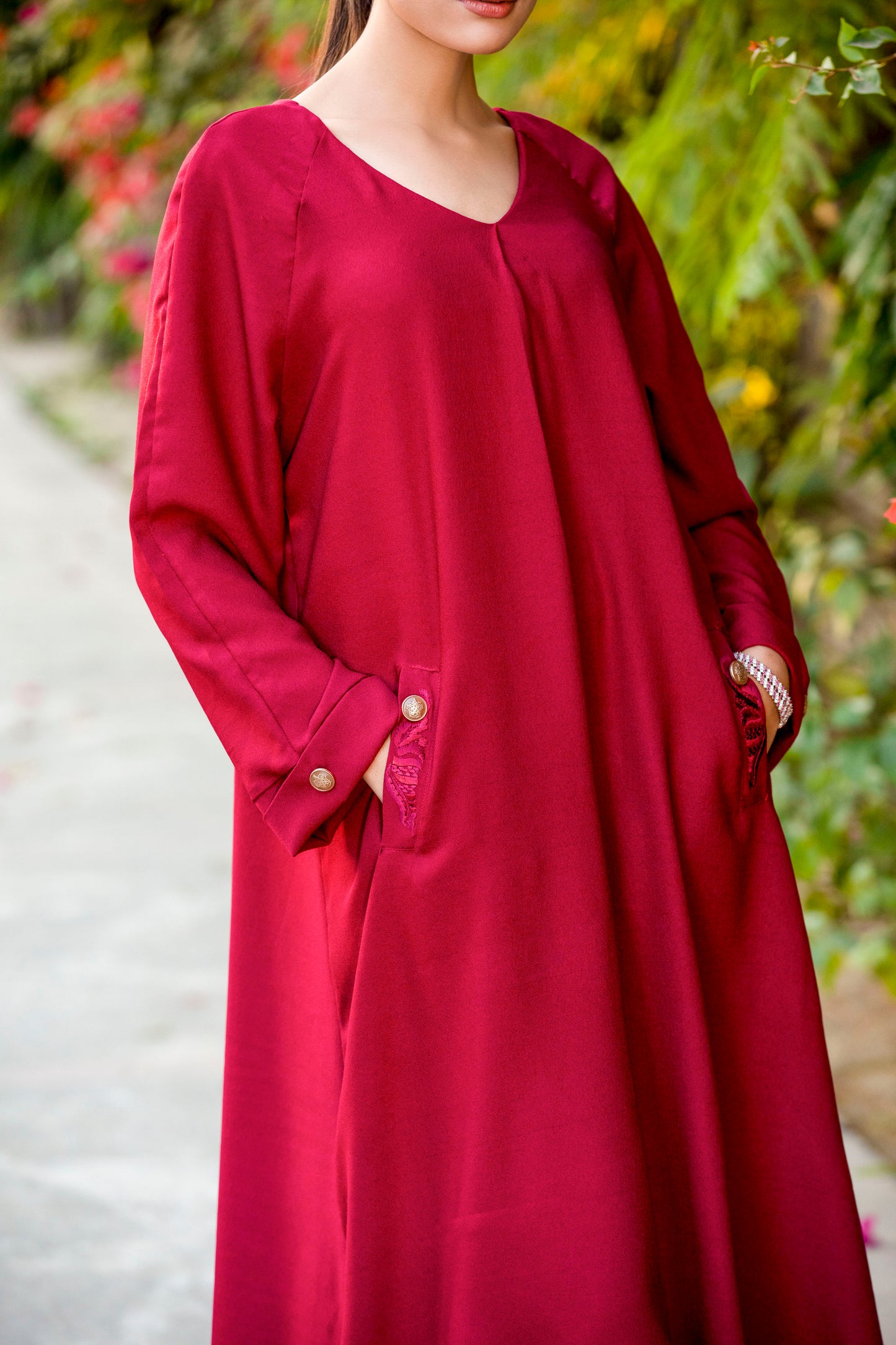 Lovesome B240maroon - LeMubdi Clothing