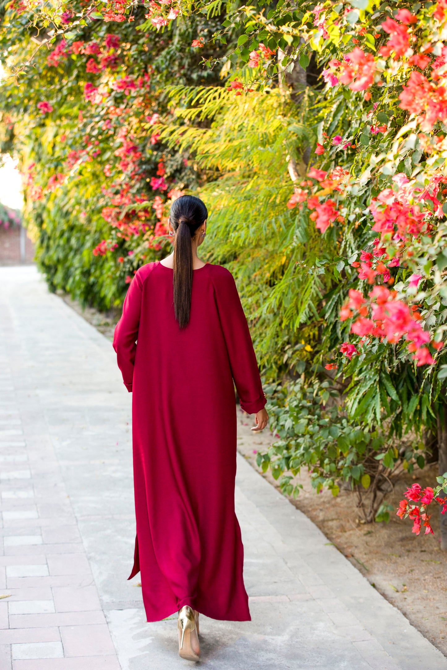 Lovesome B240maroon - LeMubdi Clothing