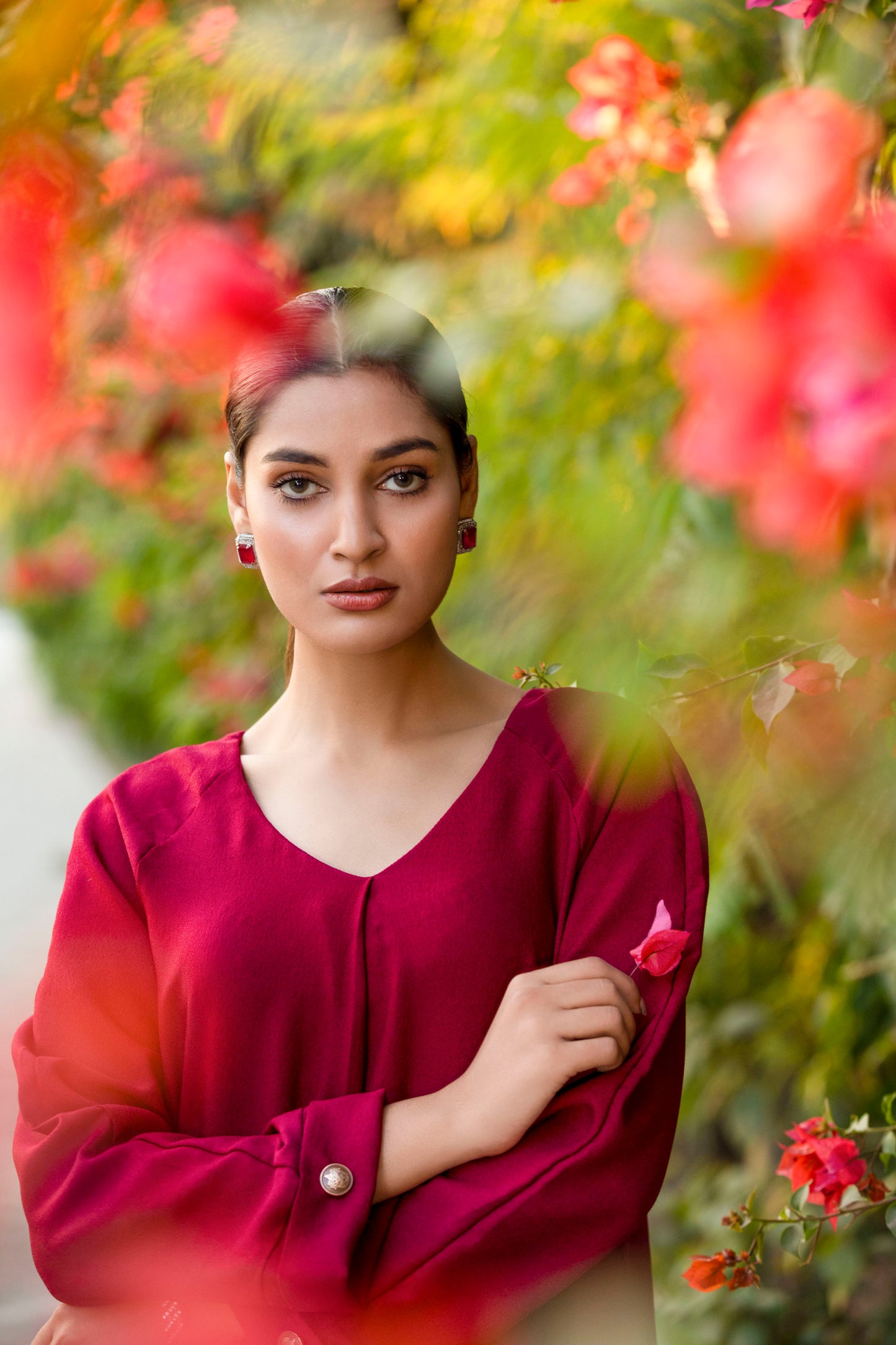 Lovesome B240maroon - LeMubdi Clothing