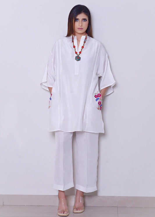 AP-1 white Pocket
