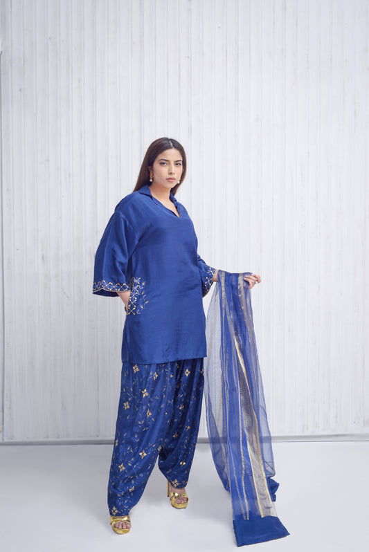 Blue pockets