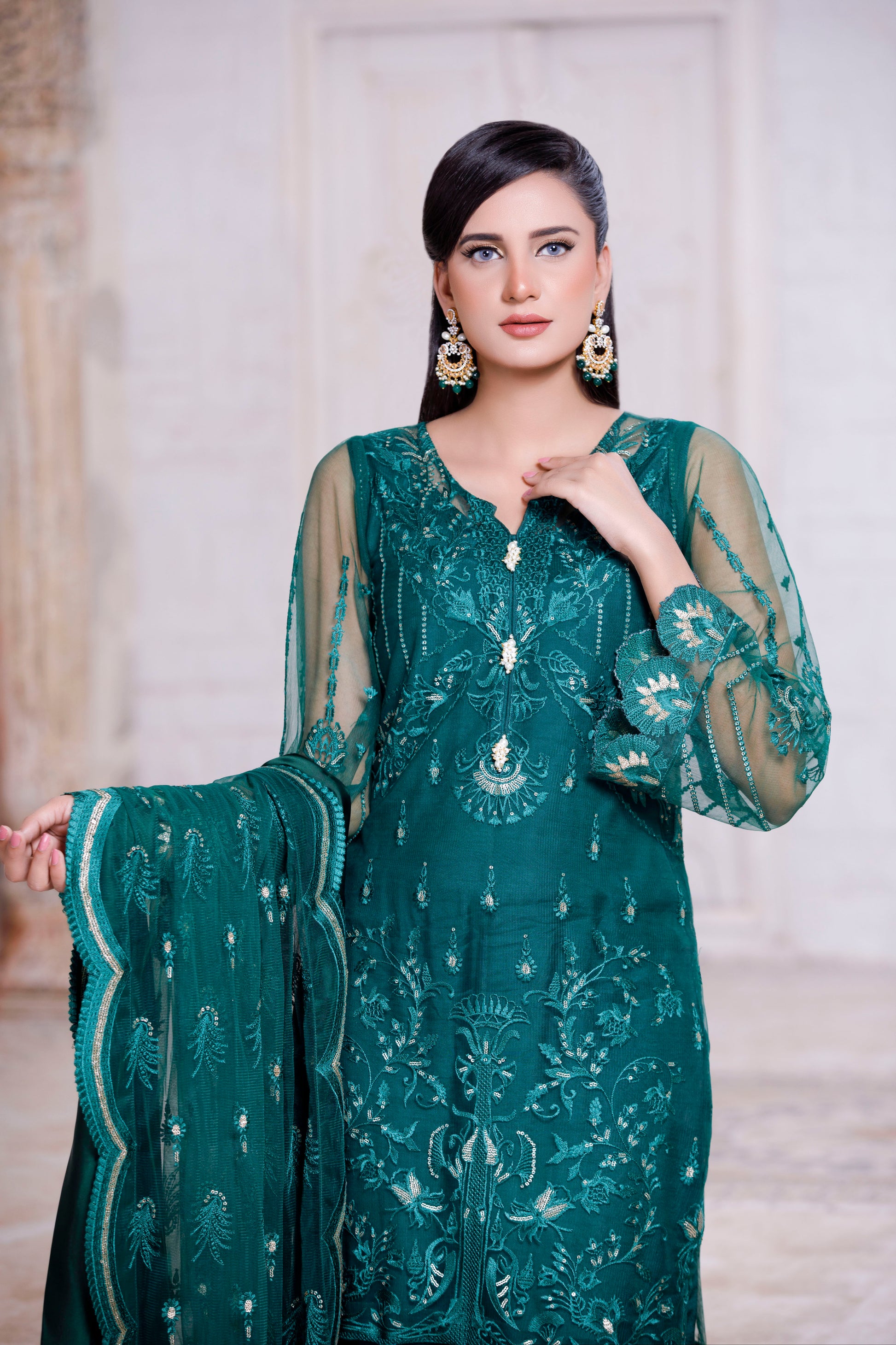 Emarald Charm P95 - LeMubdi Clothing