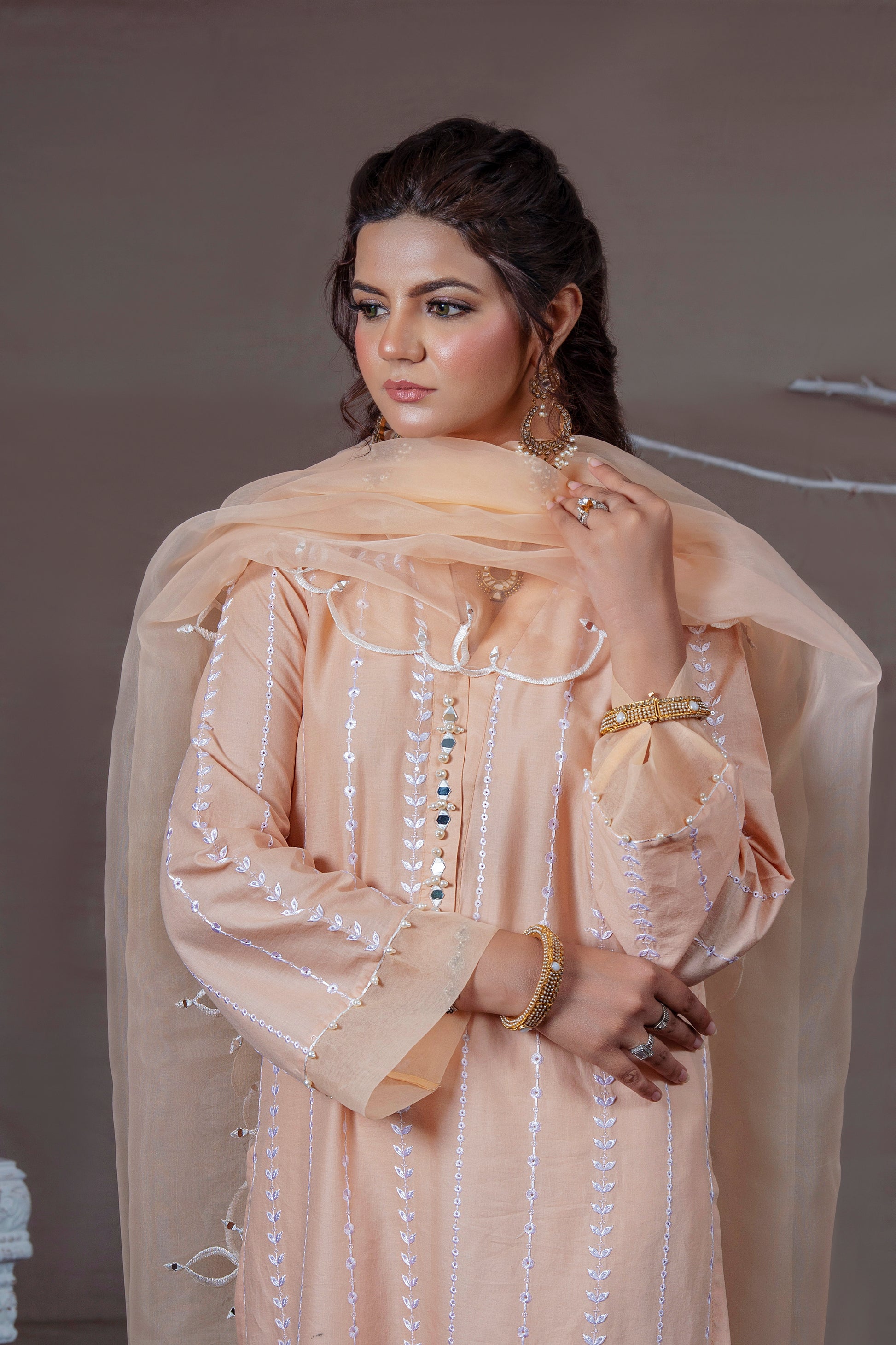F08Peach - LeMubdi Clothing